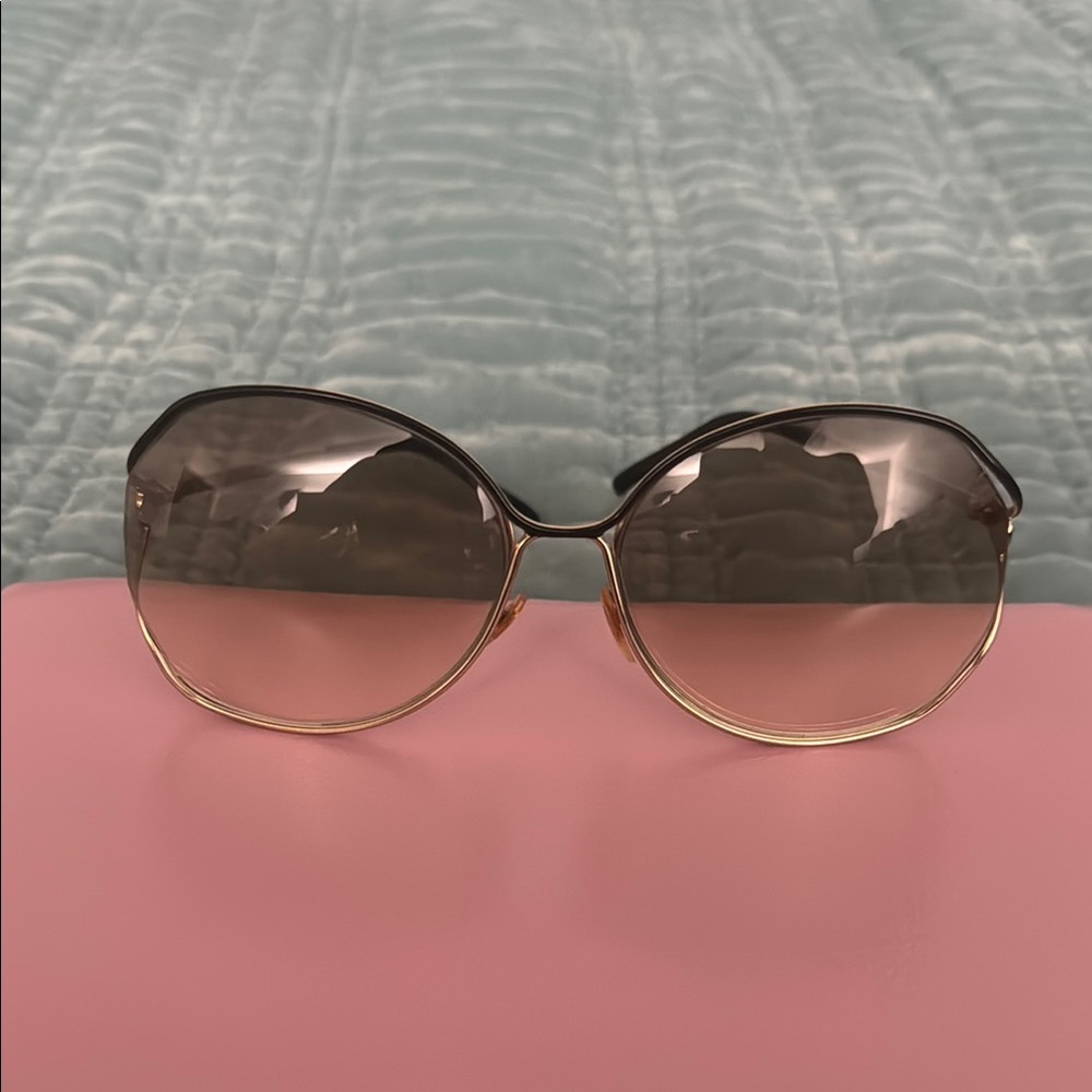 Gucci Gold and Brown Sunglasses with Elegant Design
